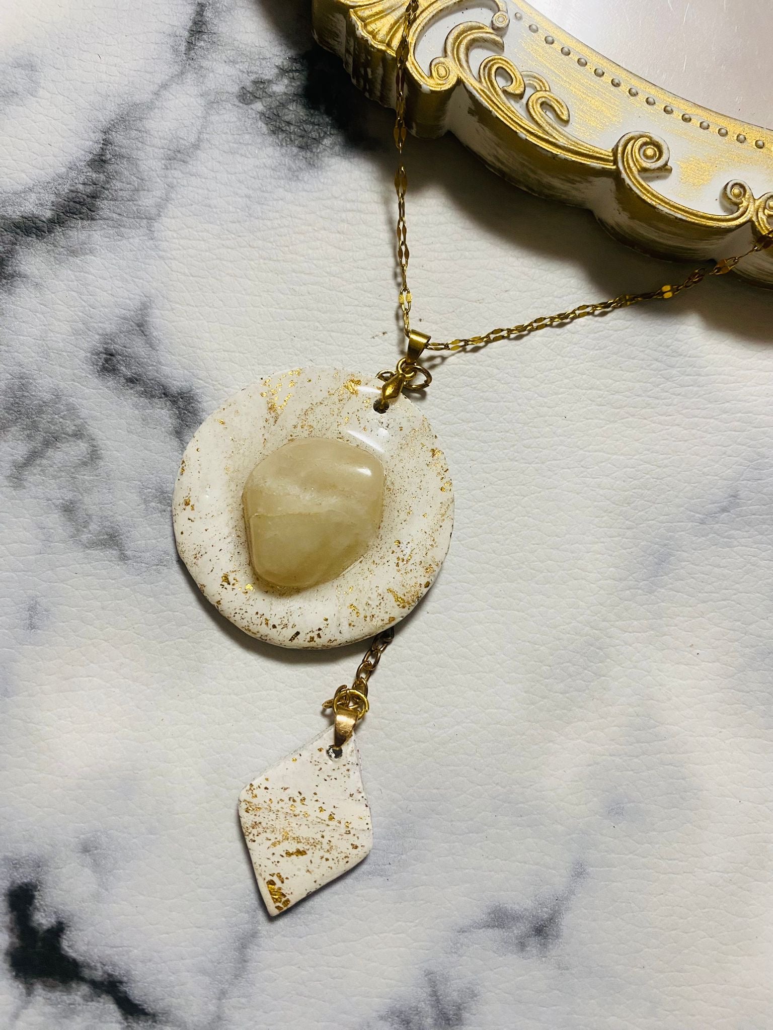 Colar De Pedra Quartzo Glambox